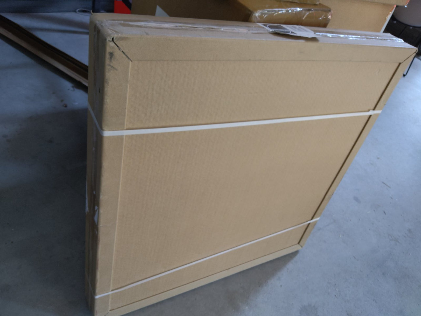 Zweite Wahl - Rundspiegel 80 cm mit goldenem Rahmen, LED-Beleuchtung und Antibeschlag-Funktion - Standard