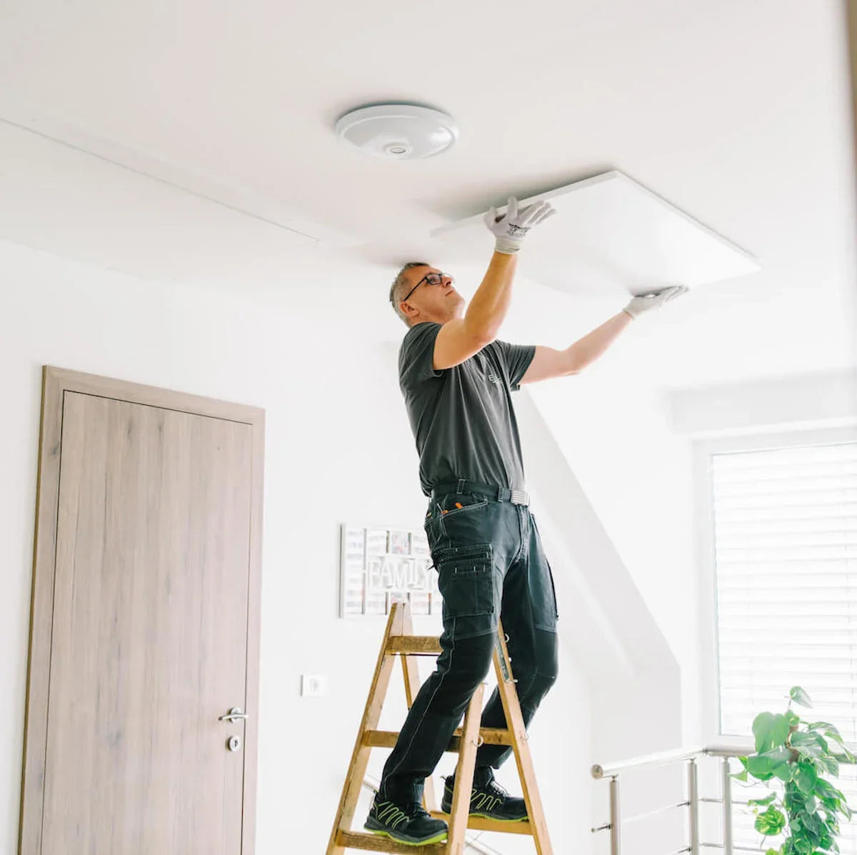 Installationsservice für Infrarotpaneele durch Fachmonteure