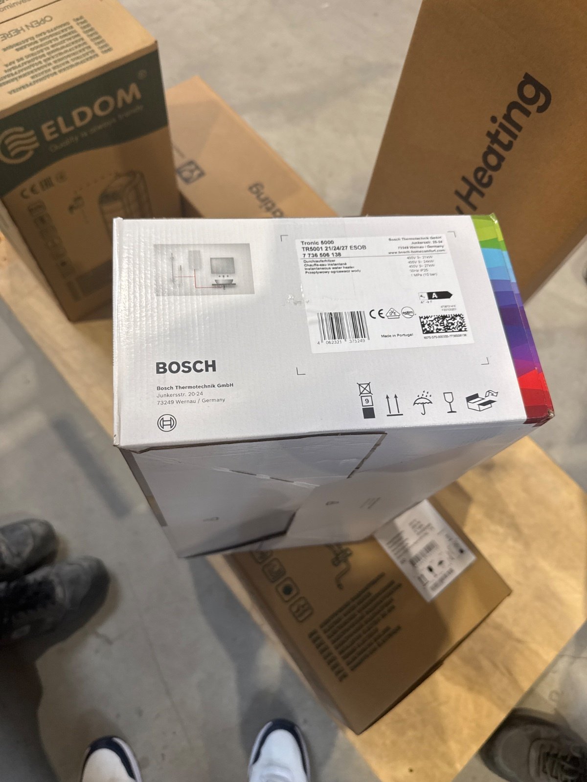 Zweite Wahl - Bosch Tronic 5001 EB E-Durchlauferhitzer 15-18-21 kW 400 Volt - 21-24-27 kW 400 Volt