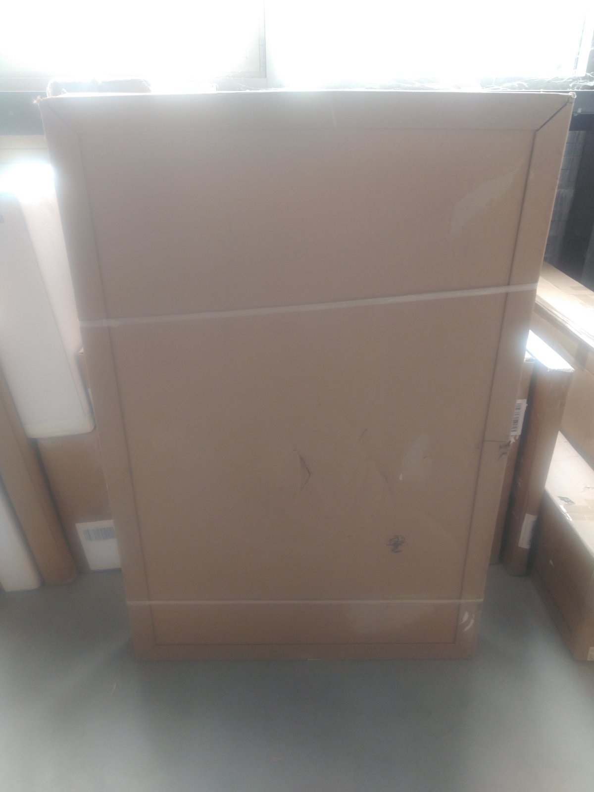 Zweite Wahl - Wandspiegel asymmetrisch, integrierte LED-Beleuchtung und Antibeschlag-Funktion, 100 cm breit und 65 cm hoch - Standard