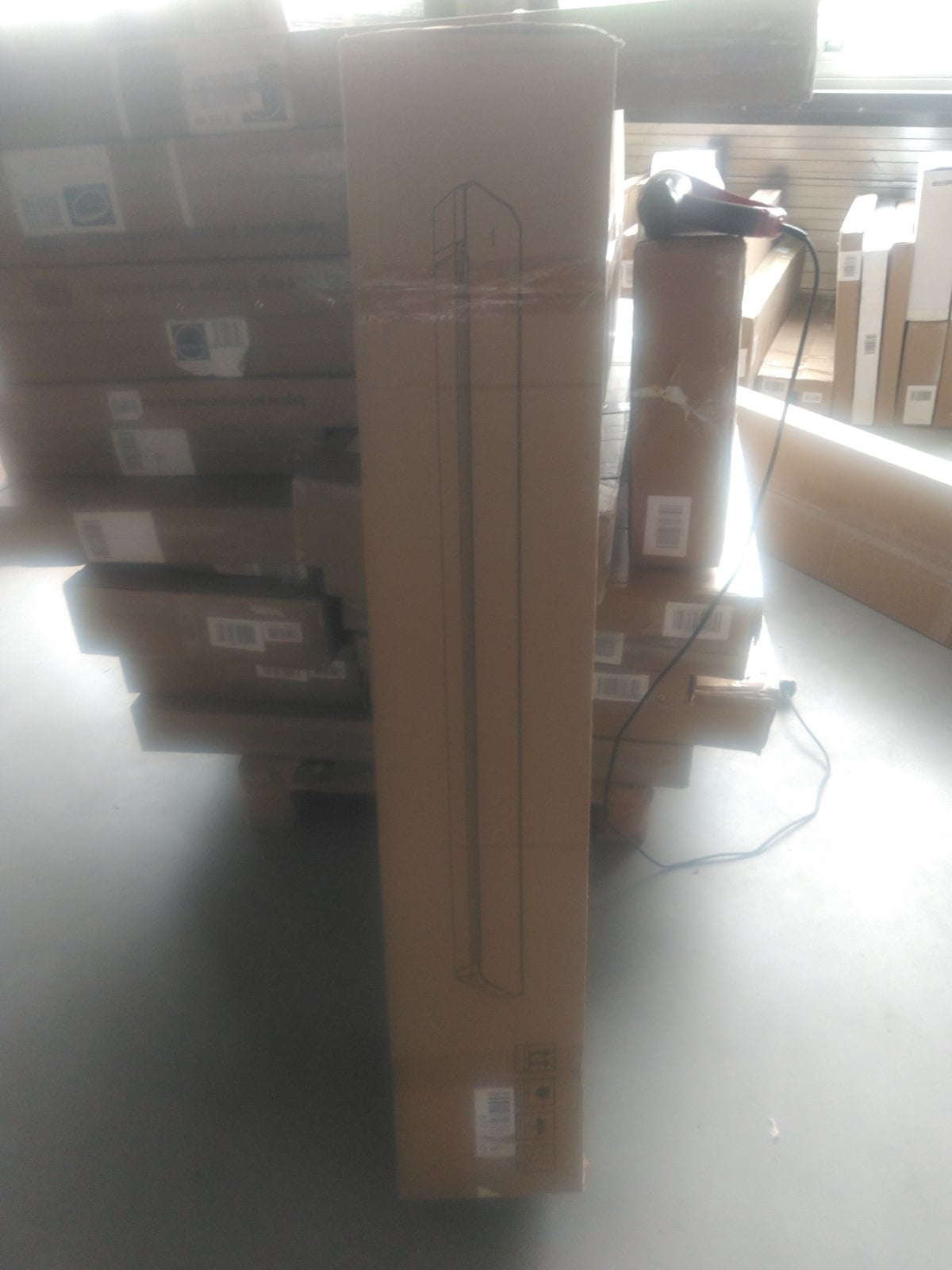 Zweite Wahl - Infrarot-Terrassenheizstrahler Calore Black Heater einstellbar mit 1.600 - 3.200 Watt - 2.200 Watt 1160*180*77mm