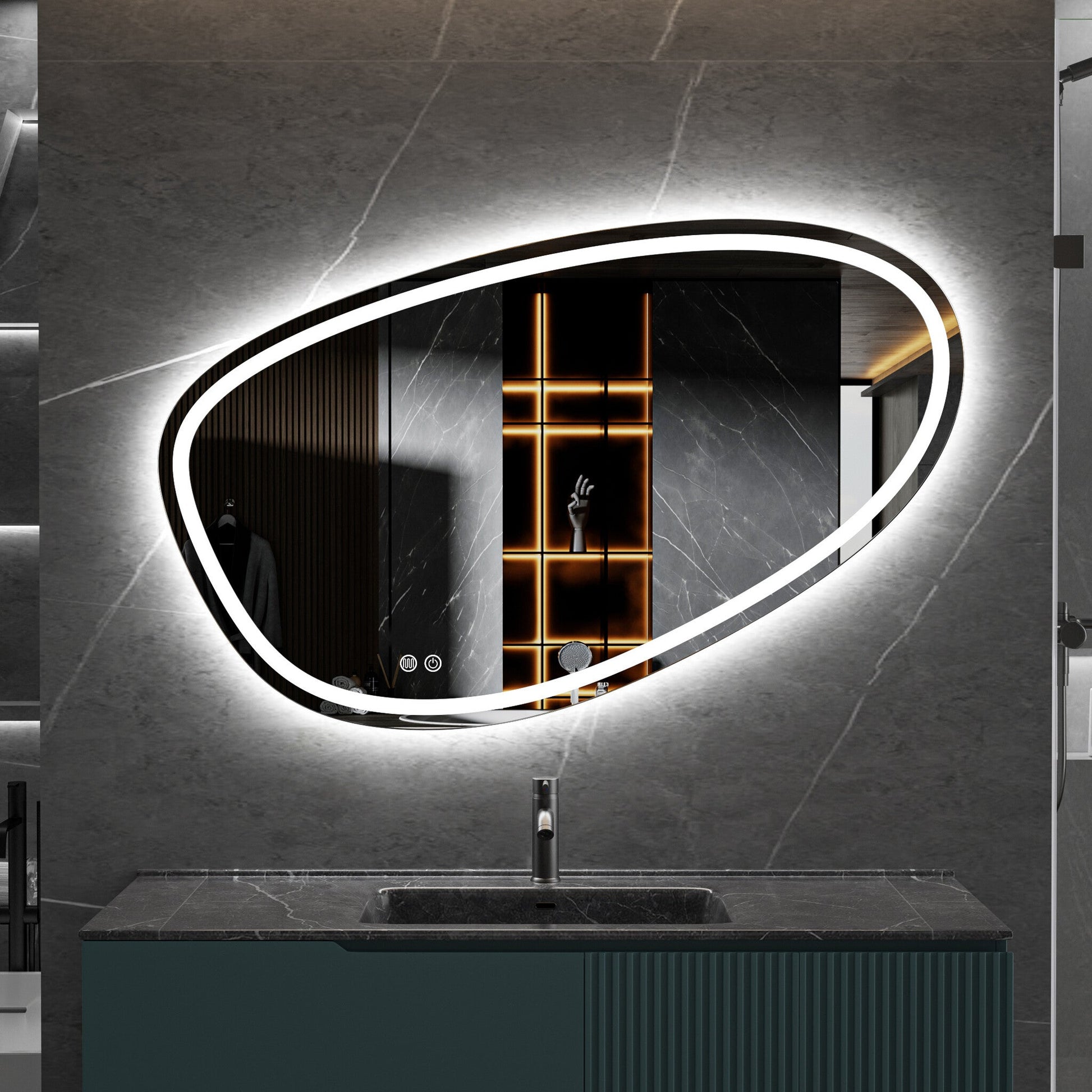 Zweite Wahl - Wandspiegel asymmetrisch, integrierte LED-Beleuchtung und Antibeschlag-Funktion, 120 cm breit und 75 cm hoch - Standard