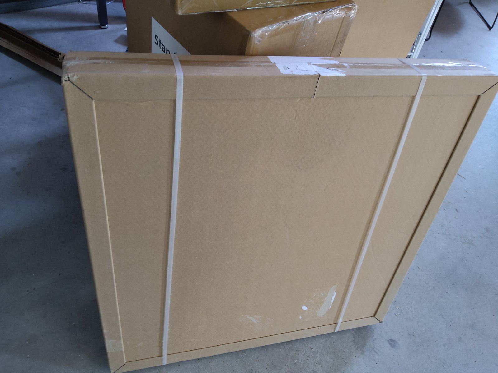 Zweite Wahl - Rundspiegel 80 cm mit goldenem Rahmen, LED-Beleuchtung und Antibeschlag-Funktion - Standard