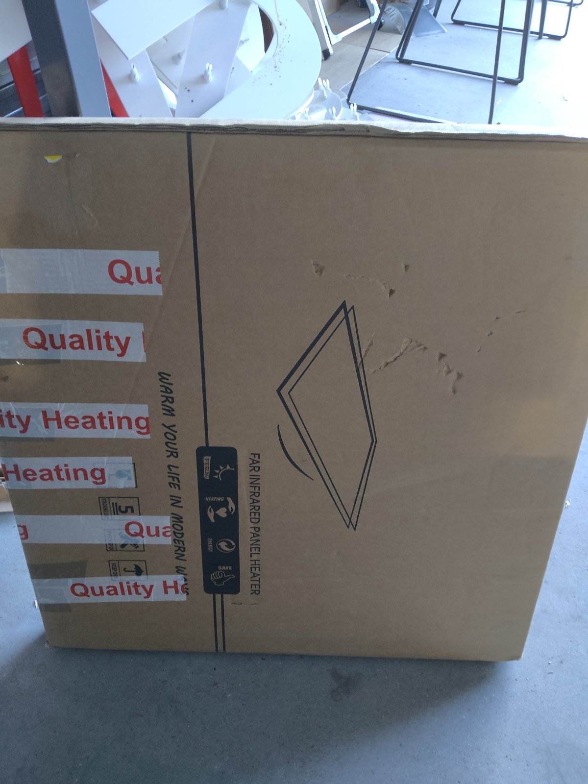 Zweite Wahl - QH-AK Serie Infrarotpaneel 60 x 60cm - 350 Watt - Default
