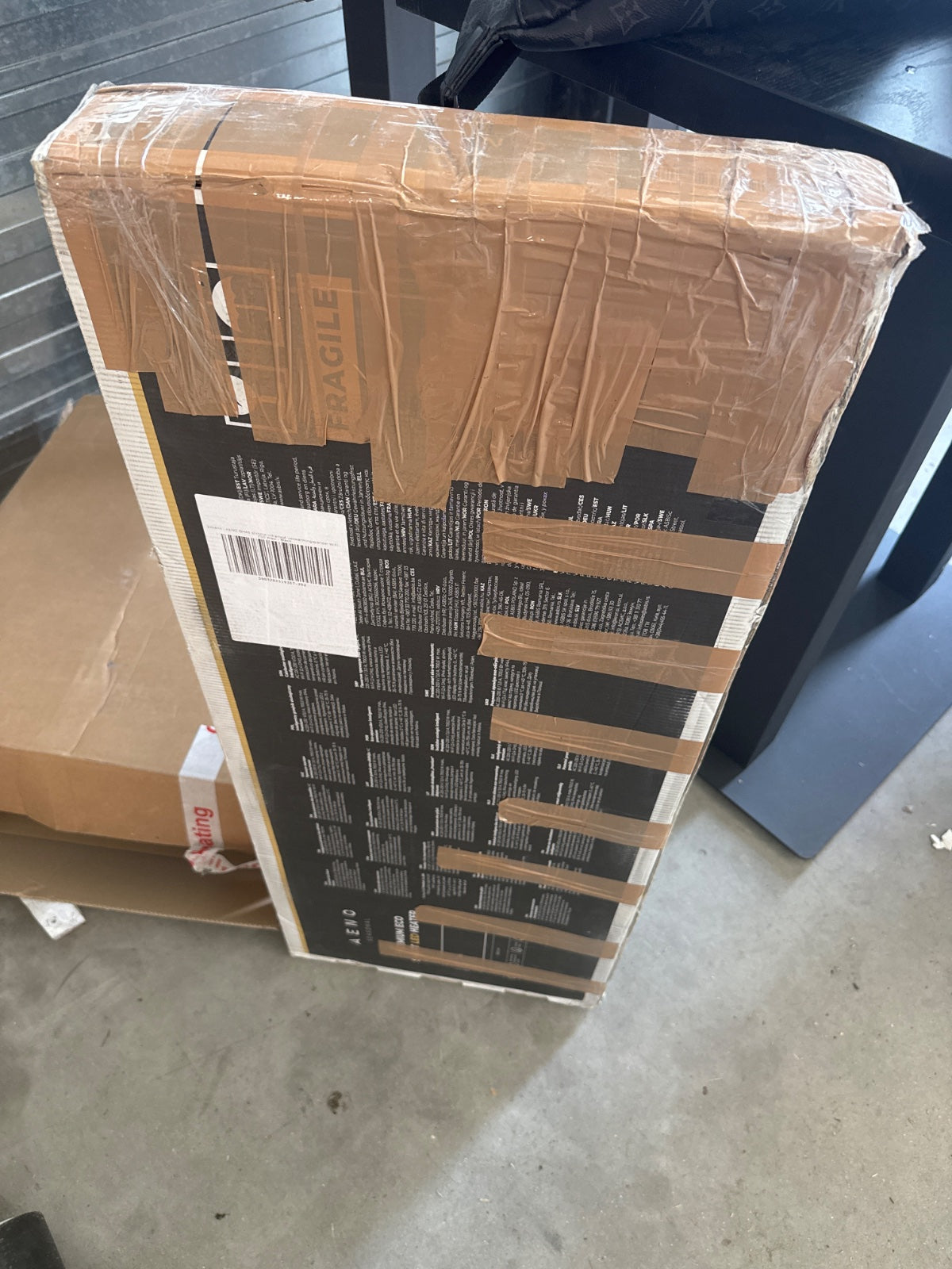 Zweite Wahl - AENO GH4S intelligentes Infrarot-Heizpaneel WiFi - 700 Watt - Schwarz