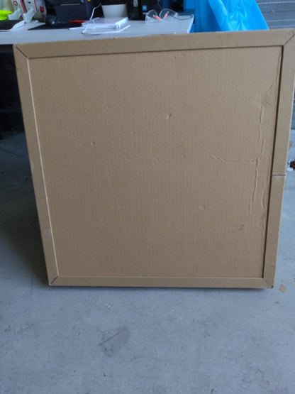 Zweite Wahl - Rundspiegel 80 cm mit goldenem Rahmen, LED-Beleuchtung und Antibeschlag-Funktion - Standard