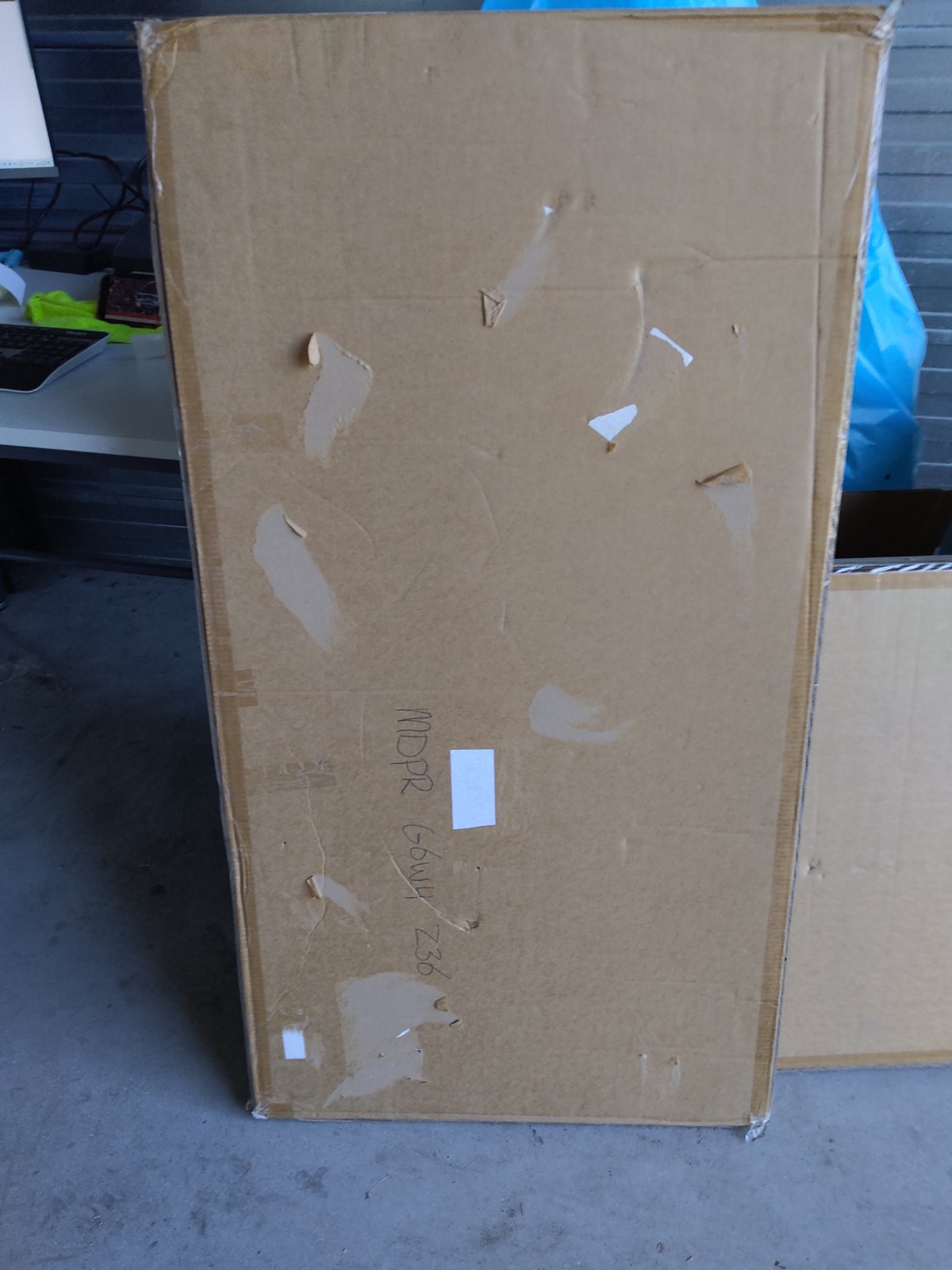 Zweite Wahl - QH-HH Infrarotpaneel mit weißer Umrandung 900 Watt 63x123 cm - Default