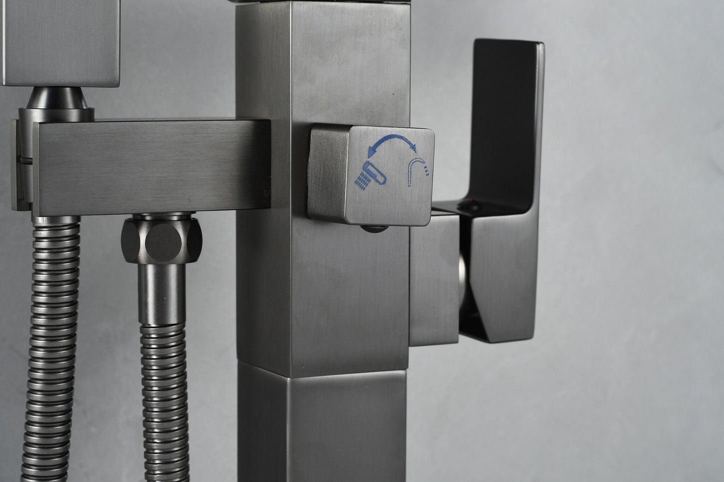 Standarmatur für Badewanne - mit Handbrause - Chrom